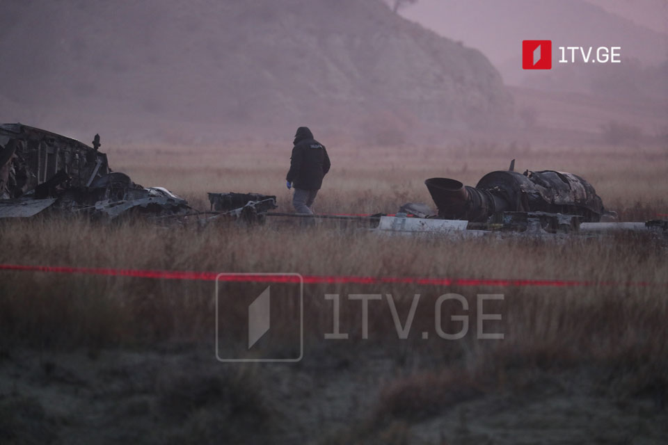 Ongoing efforts at Turkish military plane crash scene [Photo]
