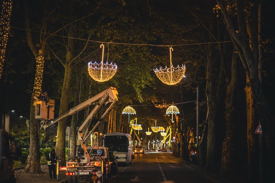Tbilisi prepares for festive season with New Year’s illuminations