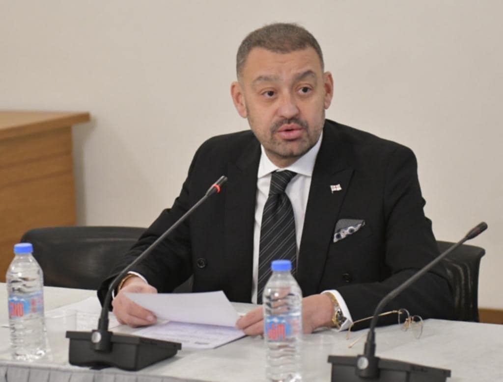 Бека Одишария - Парламент и правительство приняли историческое решение об упразднении Юго-Осетинской автономной области, убеждён, что это первый и необходимый шаг к осуществлению заветной мечты