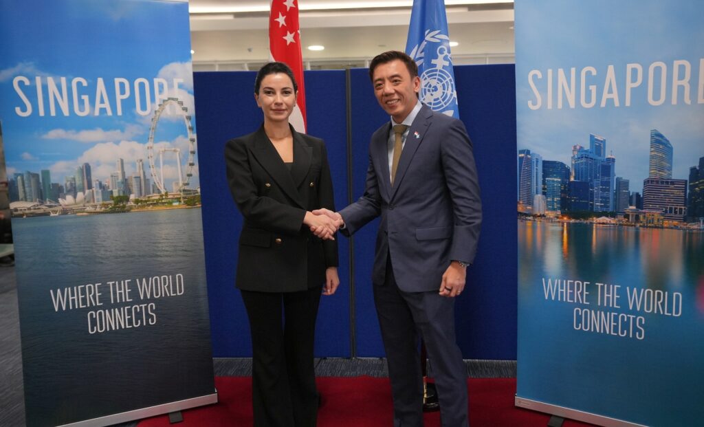 Economy Minister stresses Middle Corridor’s growing importance in talks with Singapore’s Transport Minister