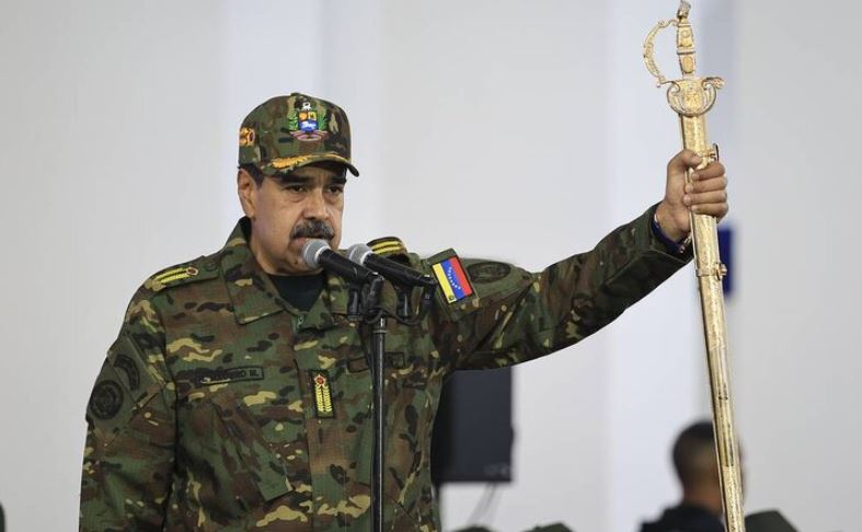 "CNN" - ABŞ-Venesuela qeyri-rəsmi danışıqları zamanı Nikolas Maduro vəzifəsindən istefa verməyə hazır olduğuna işarə edib, lakin bu, ən azı 18 ay ərzində baş verməyəcək