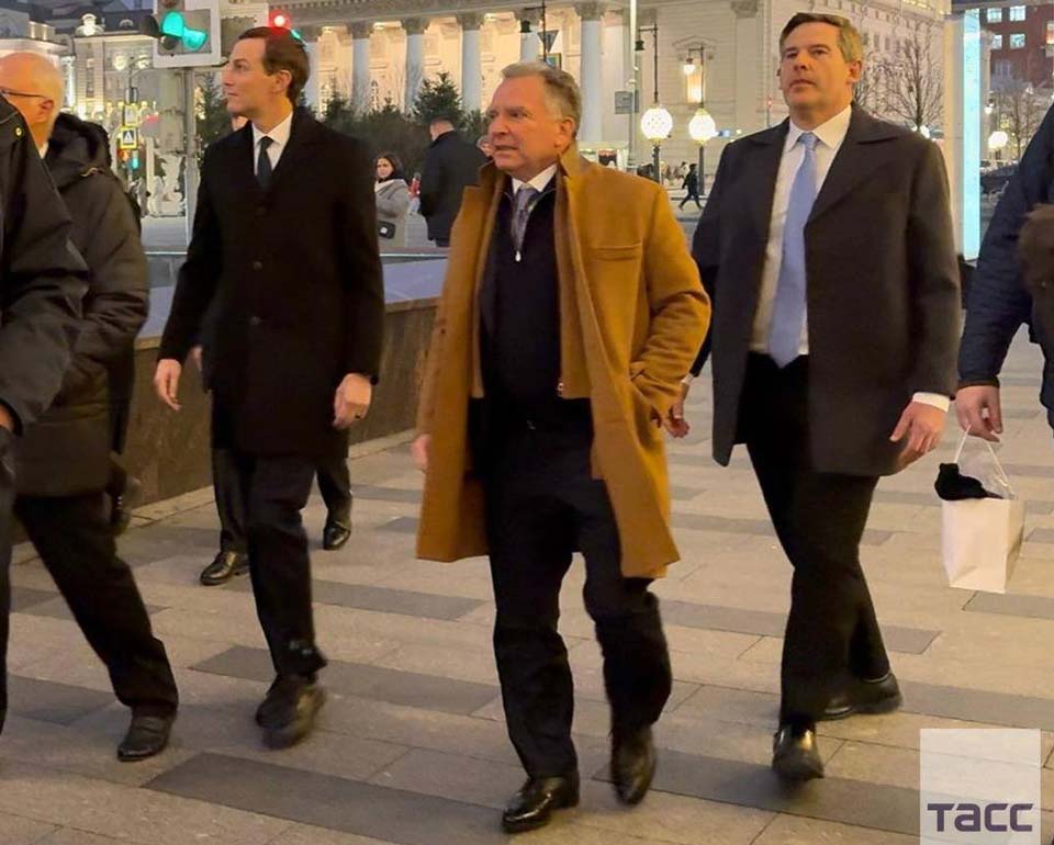 Stiv Uitkof və Cared Kuşner Vladimer Putinlə görüşdən əvvəl Moskvayı gəziblər