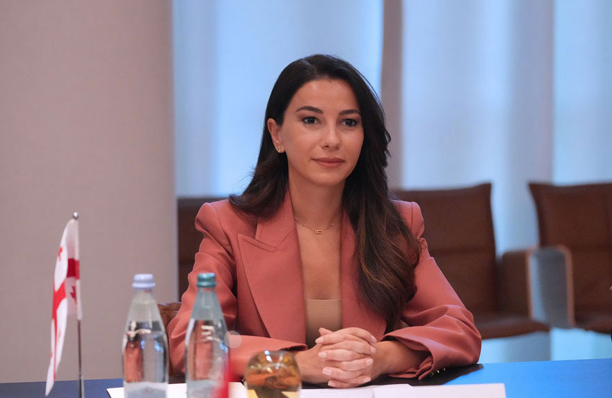 Economy Minister pays official visit to Serbia
