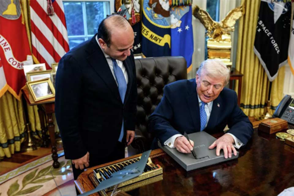 Donald Tramp Nikol Paşinyana şəxsi yazısı olan hədiyyə göndərib