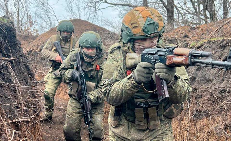 BILD — 2025 азы уырыссæгтæ байстой украинаг зæххыты 4400 квадратон километры, бæстæйы территорийы иу процентæй къаддæр, æмæ уыцы аз хæсты фæмард 100 мин уырыссаг æфсæддоны бæрц