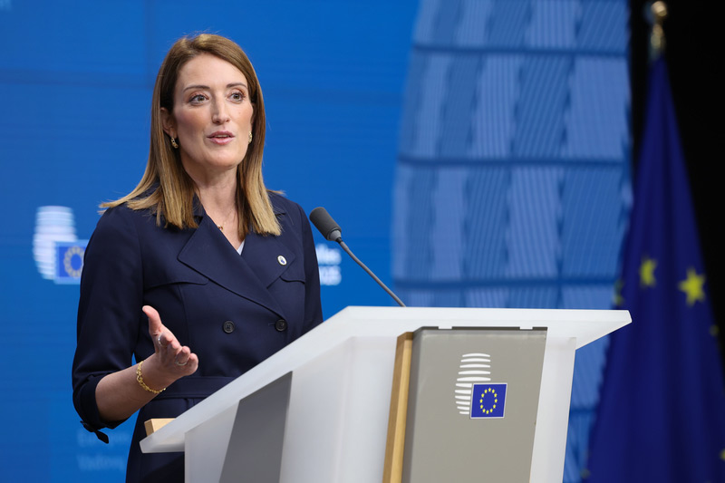 Roberta Metsola - Sanksiyaları gücləndirməli və İran İslam İnqilabı Korpusunu terrorçular siyahısına daxil etməliyik, 2026-cı il diktaturaların sona çatdığı il olmalıdır