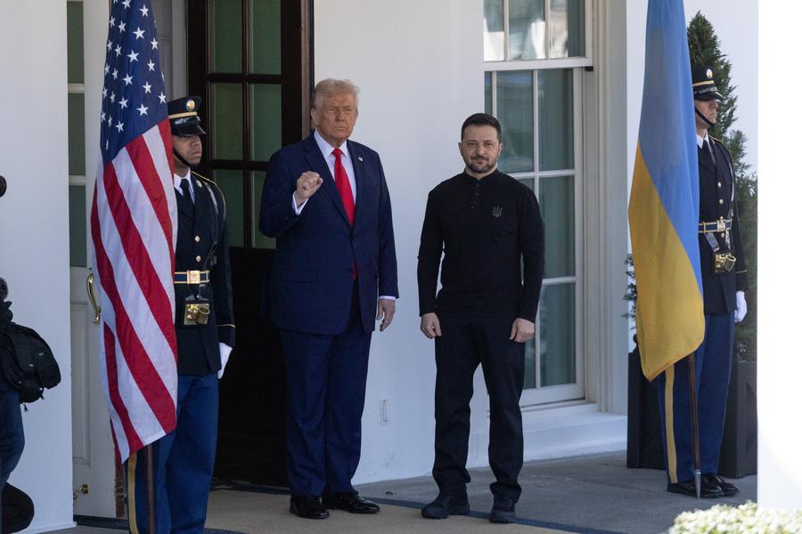 Donald Tramp Davosda Volodimir Zelenski ilə görüşəcəyini bildirir