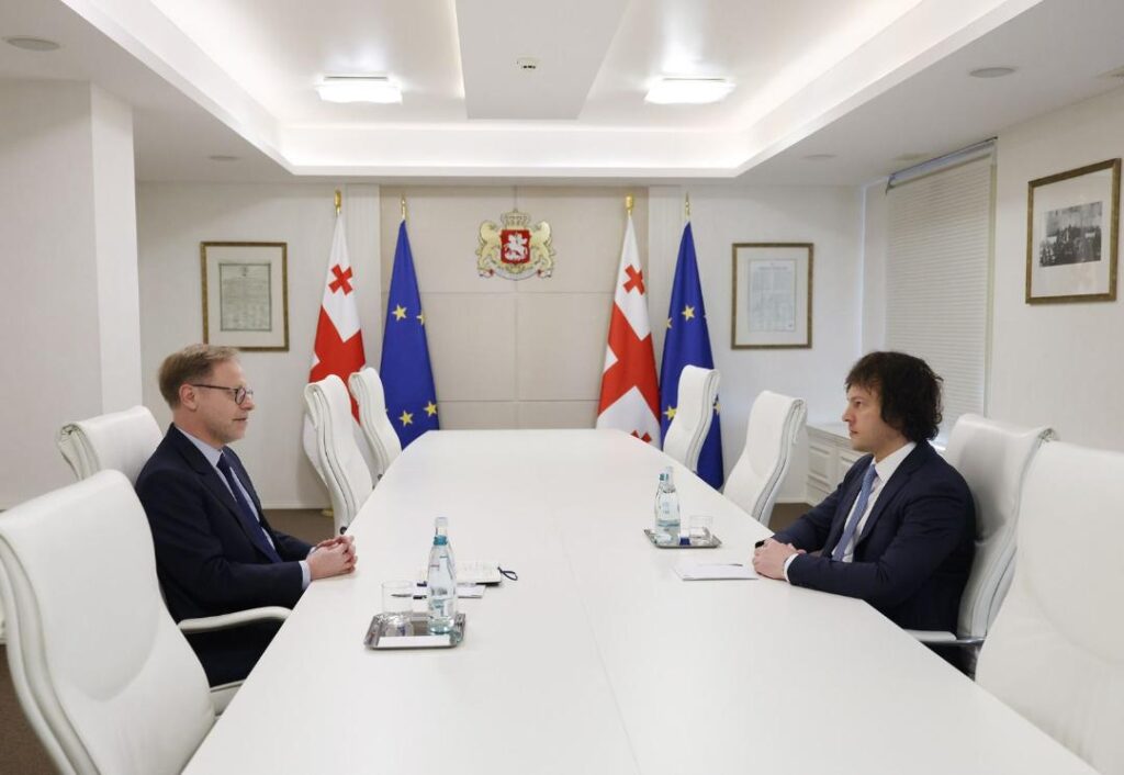 PM meets French Ambassador