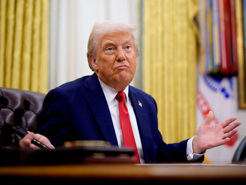 Украинские СМИ - 72% украинцев негативно относятся к Дональду Трампу