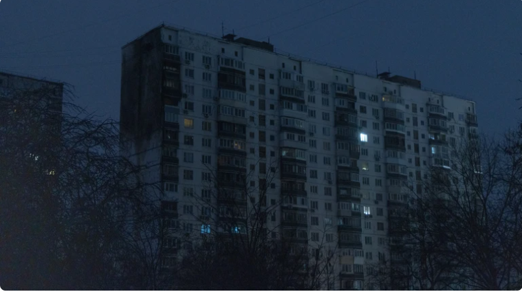 Ukraynanın elektrik şəbəkəsində qəza səbəbindən ölkənin böyük bir hissəsinə elektrik enerjisi verilmir