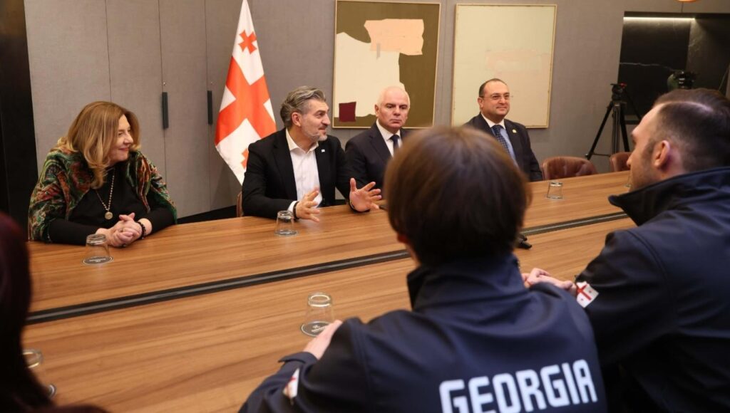 Georgia's President meets athletes competing for Georgia at XXV Winter Olympic Games