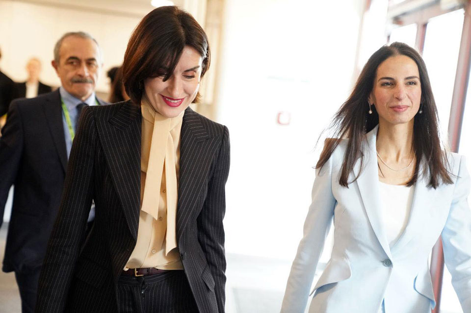 ​FM holds meetings within MSC