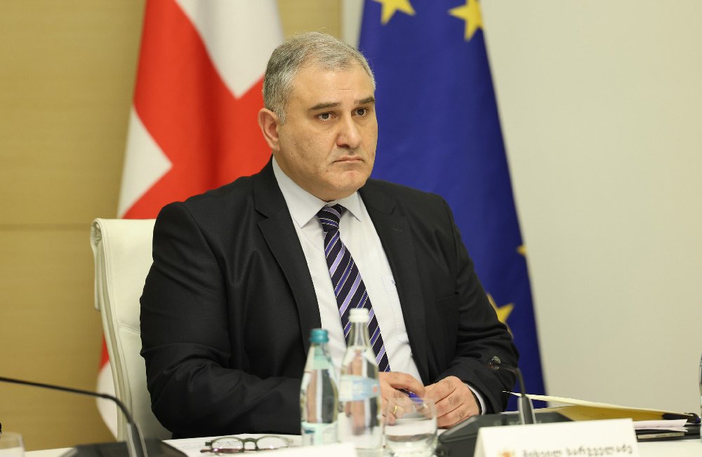 Агәабзиарахьчара аминистрра социалла ихьчам ахәыҷқәа ирызку адыррақәа рбаза агәаҭара иалагоит 