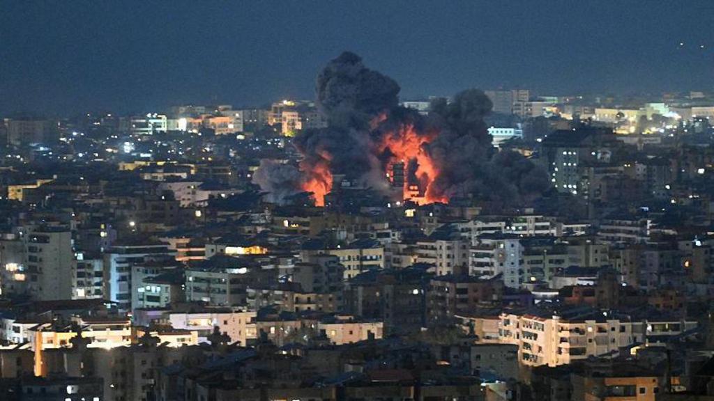 "Hizbullah" qruplaşmanın İsrailin üç hərbi obyektinə hücum etməsi haqda məlumat verir