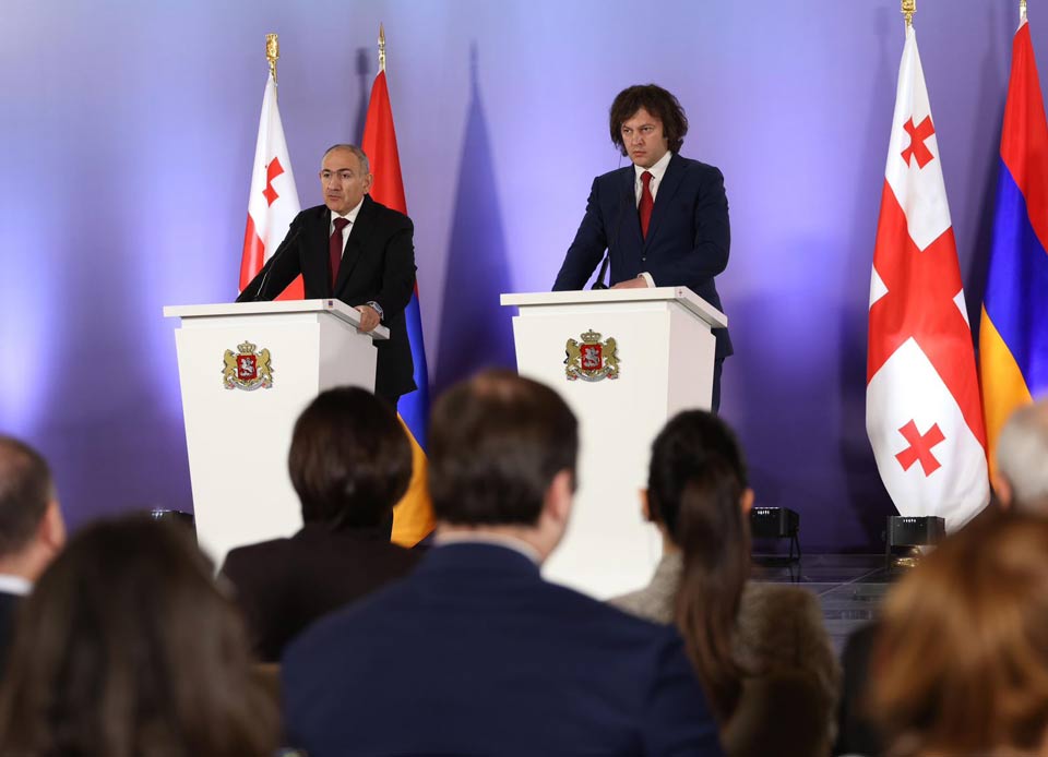Irakli Kobakhidze and Nikol Pashinyan focus on strengthening bilateral cooperation and regional peace