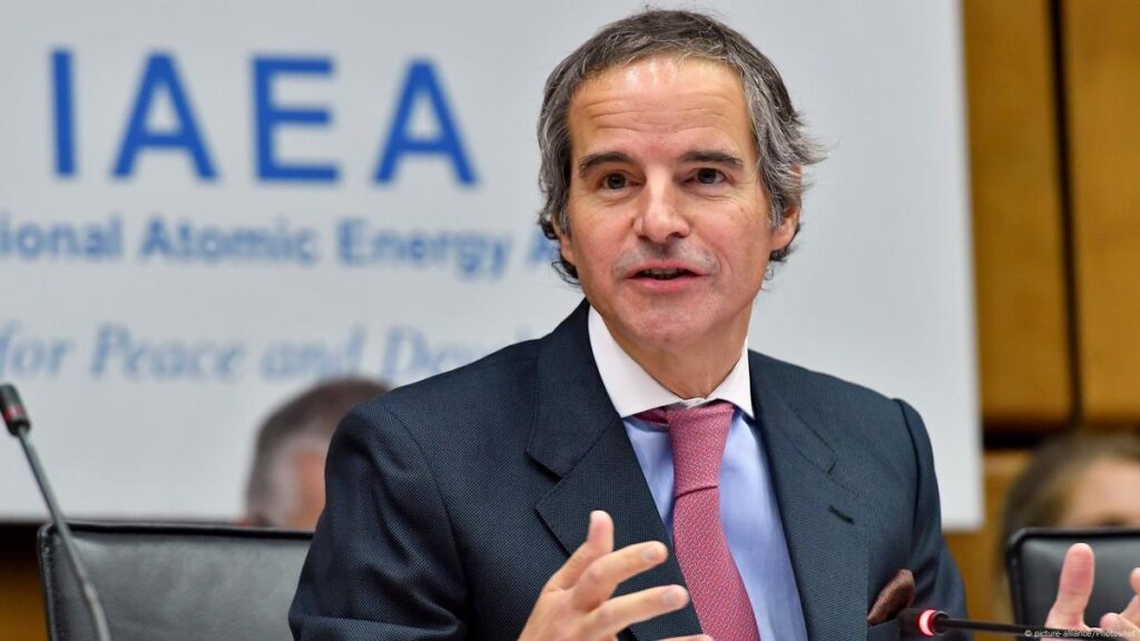 Rafael Qros - İran tərəfindən nüvə bombası hazırlanmasına dair sübut olmamasına baxmayaraq, zənginləşdirilmiş uranın böyük ehtiyatları və bizim üçün tam giriş imkanı verməkdən imtina edilməsi ciddi narahatlığa səbəb olur