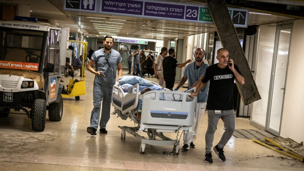 İsrailin Səhiyyə Nazirliyinin məlumatına görə, İranla konflikt nəticəsində son 24 saat ərzində xəstəxanalara 140 yaralı gətirilib