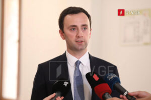 Լևան Մախաշվիլի – Ամեն ոք, ով ասում է, որ Վրաստանը պետք է մոռանա Աբխազիայի և Ցխինվալիի շրջանի մասին՝ որևէ ուղղությամբ շարժվելու համար, դավաճան է