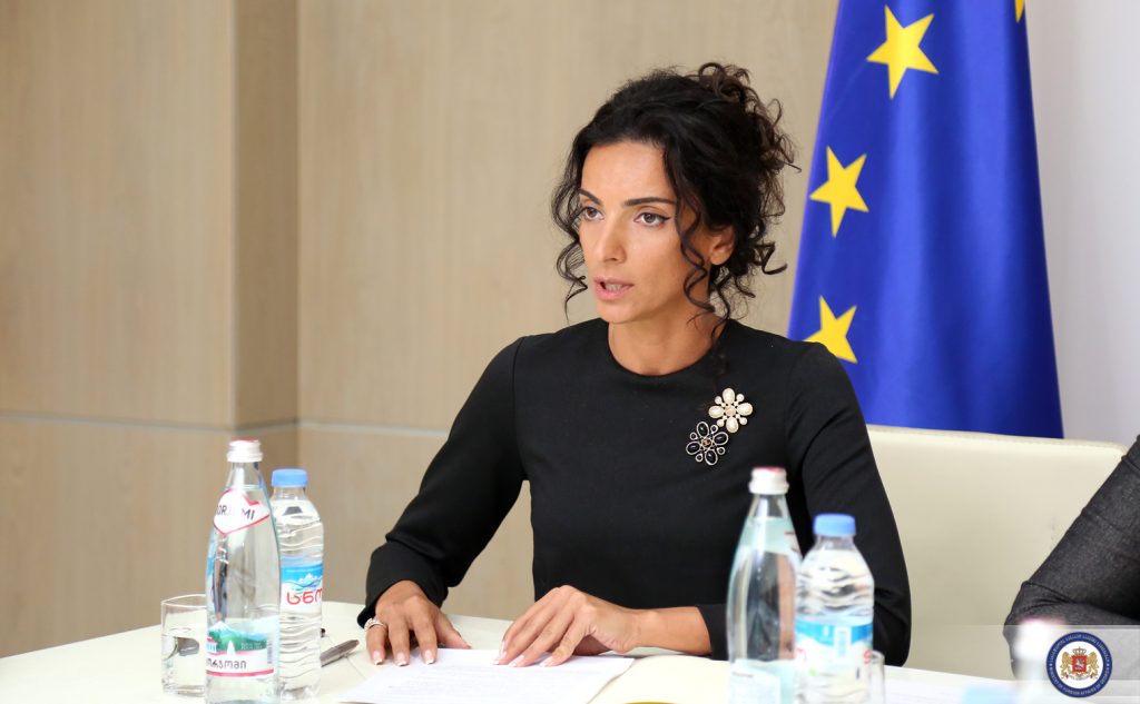 Khatuna Totladze – Məlumatlarımıza görə, Gürcüstanın 170–180 vətəndaşı Yaxın Şərq regionunda yerləşir, ümid edirik ki, növbəti xüsusi reyslə bağlı yaxın saatlarda konkret qərarımız olacaq