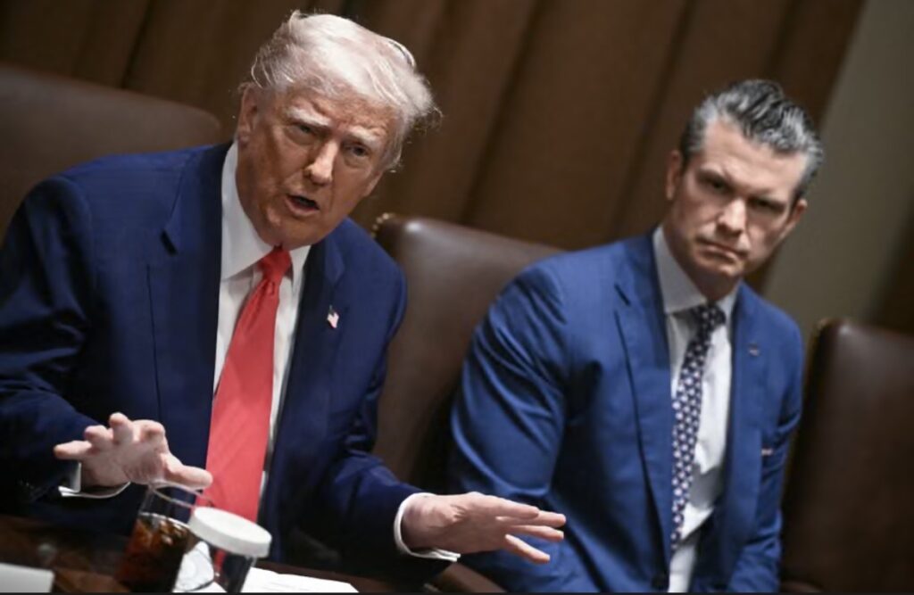 Donald Tramp və Pit Heqset İranı qızlar məktəbinin bombalanmasında günahlandırırlar
