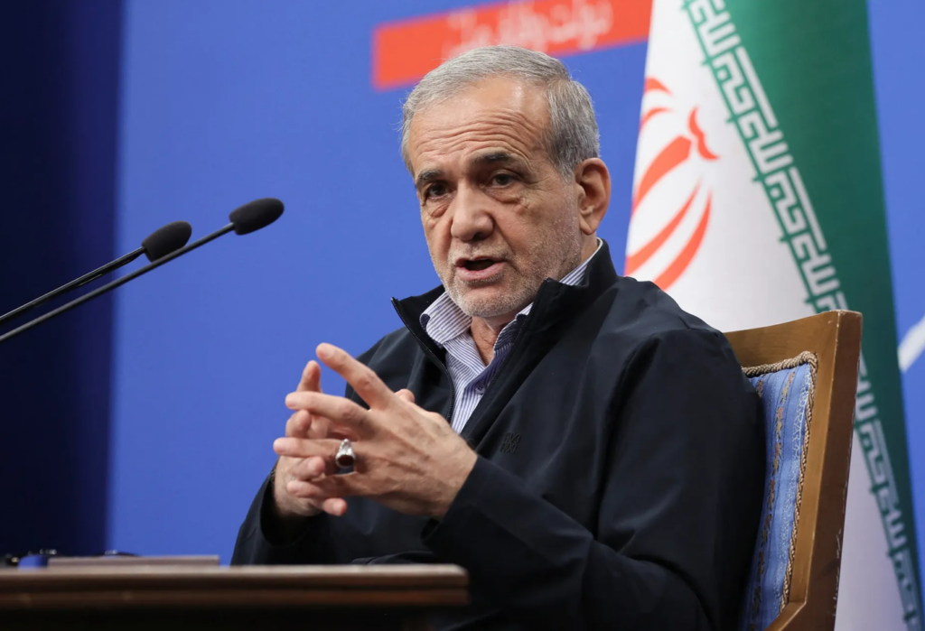Məsud Fezeşkian - Müctəba Xameneinin ruhani lider seçilməsi idarəetmədə xalqın iradəsini əks etdirir və ölkənin problemləri onun müdrik rəhbərliyi altında həll olunacaq