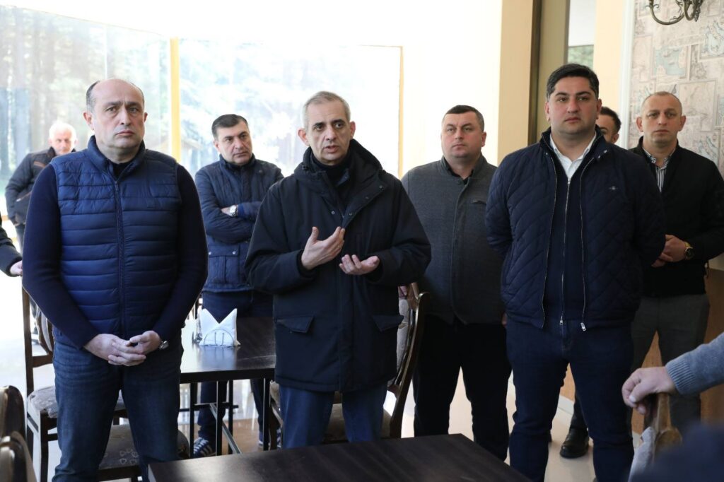 Deputy Regional Development Minister, local authorities meet locals affected by landslide in Kursebi village