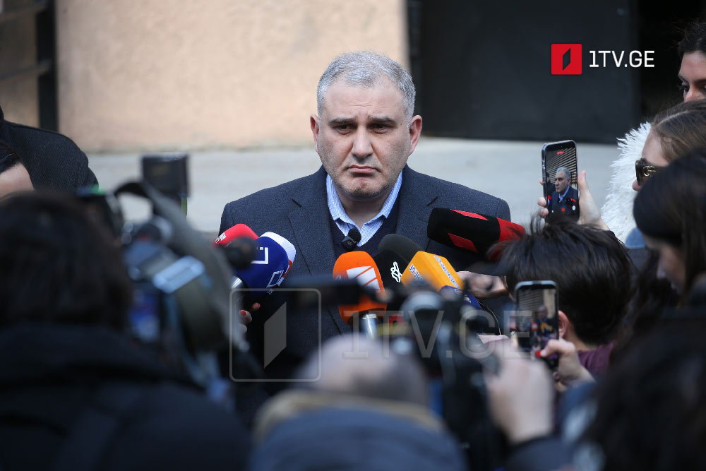 Михеил Сарджвеладзе – Ацы рæстæгмæ, Патриархы фæсарæнтæм арвитыны фарста нæ цæуы каст, алцыппæт æнæмæнгхъæугæ у сеппæтæй хуыздæр хос кæнынæн