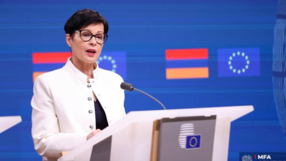 Marta Kosi - Şimal və Cənubda davam edən müharibə kontekstində Cənubi Qafqazdan keçən ticarət yolları əvvəlkindən daha vacib hala gəlir