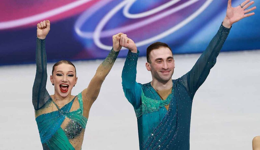 Figure Skating: Anastasia Metelkina and Luka Berulava win Georgia's first-ever silver at World Championships #1TVSPORT