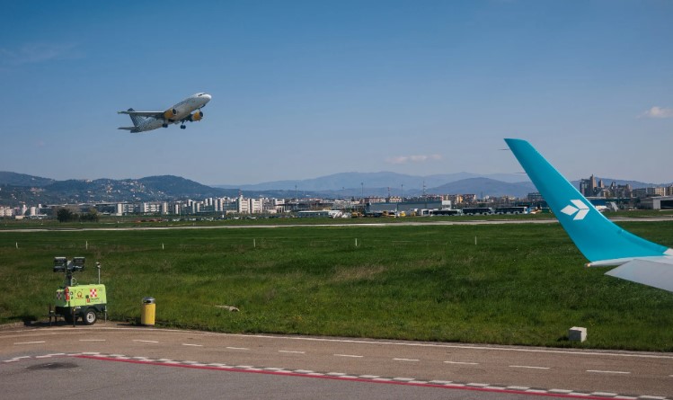"Bloomberg" - İtaliyanın bir neçə hava limanında yanacaq çatışmır