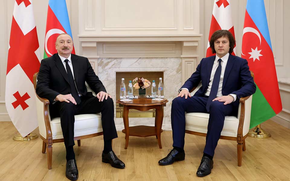  Иракли Кобахиӡе Азербаиџьан ахада Ильҳам Алиев диҧылеит 