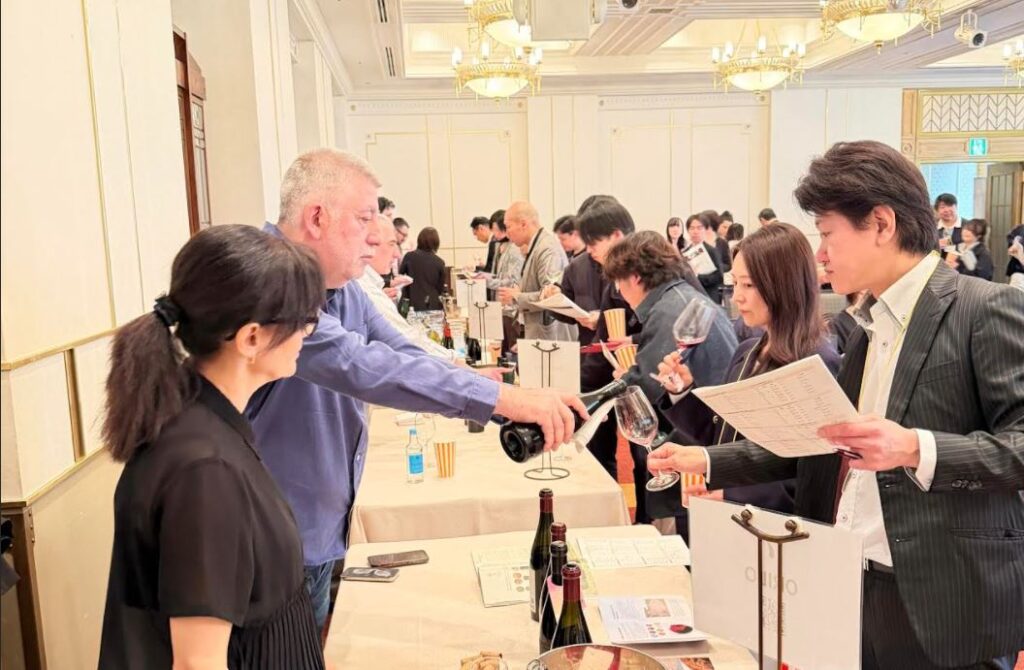 Georgian wine presented in Japan
