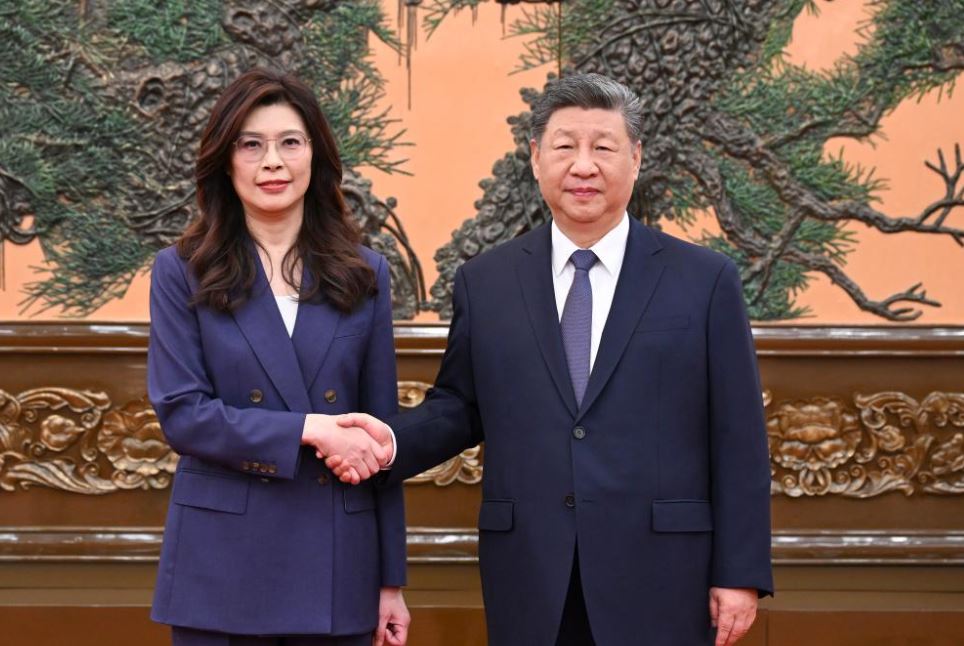 Xi Jinping Tayvanın müxalifət partisi olan “Kuomintang”ın lideri ilə görüşüb