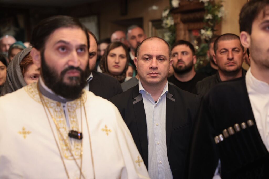 Գիվի Միքանաձեն մասնակցել է Ֆիլադելֆիայի Սուրբ Գիորգիի անվան եկեղեցում մատուցված Զատկական պատարագին