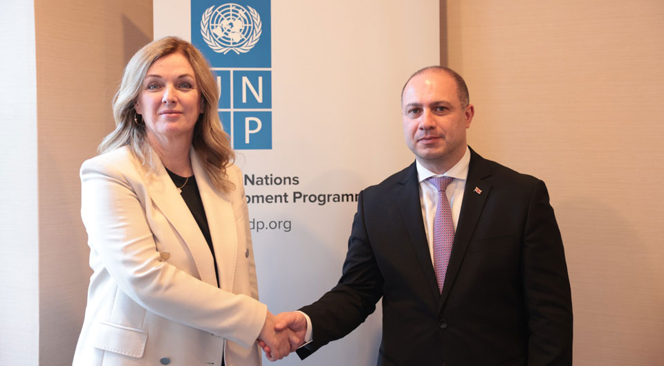 Миканадзе Гиви фембæлд АИШ-ы  UNDP-йы программæйы Европæйы регионалон бюройы директоримæ