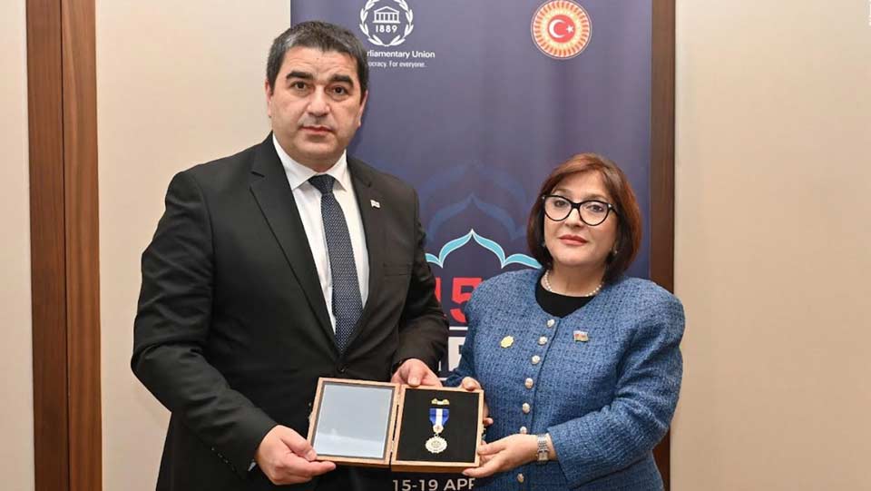 Speaker Shalva Papuashvili awards Honorary Medal of Parliament of Georgia to chairperson of Azerbaijan's Milli Majlis