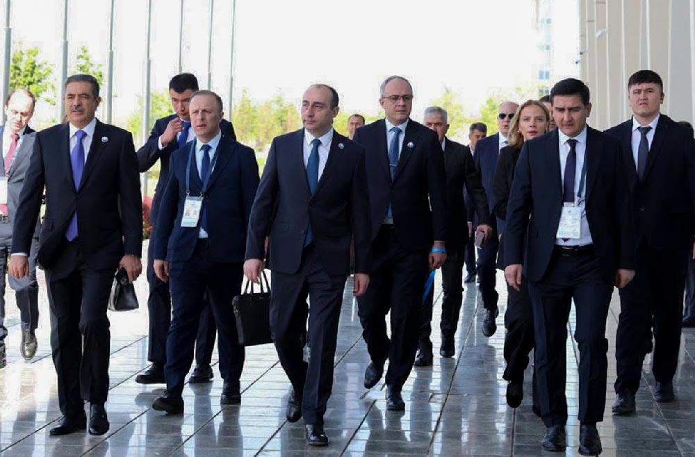 Gürcüstanın daxili işlər naziri narkotik təhlükələrinə qarşı mübarizə üzrə beynəlxalq forumda iştirak edib