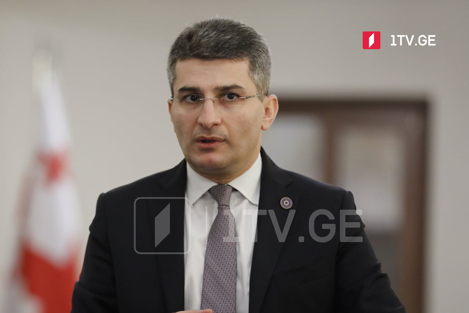 Hökumətin strukturuna Mamuka Mdinaradzenin tutacağı hüquq-mühafizə orqanlarının koordinasiyası məsələləri üzrə dövlət naziri vəzifəsi əlavə olunacaq