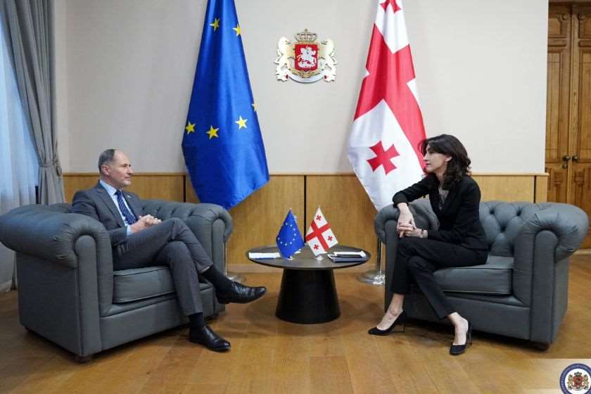Maka Bochorishvili Pavel Herchinski ilə görüşür