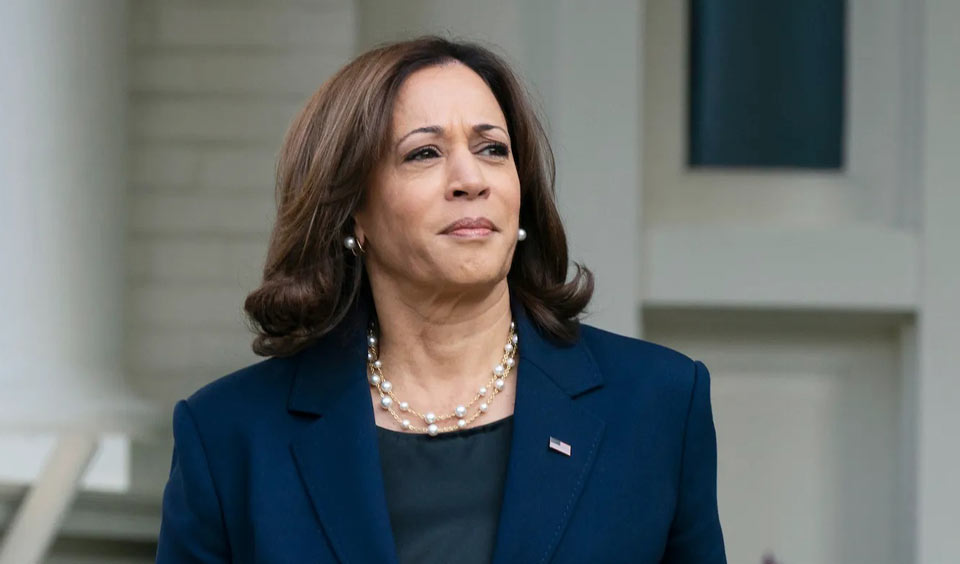 Kamala Harris – İranla müharibədə kimin qalib gəldiyini bilmək istəyirsiniz? Rusiya. Onlar neft satışından pul qazanırlar