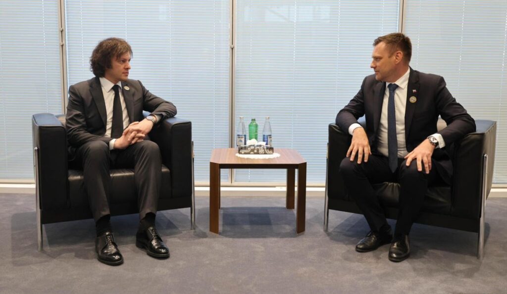 PM meets Slovak Deputy PM Tomáš Taraba