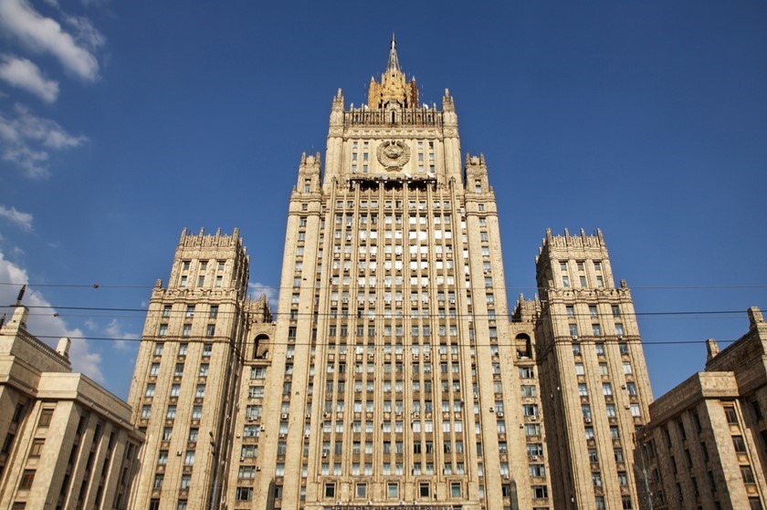 Урыстәыла Адәныҟатәи аусқәа рминистрра - Урыстәылатәи ар  Украина аӡбарақәа рыдкылара ацентрқәа хықәкыла  ираахоит 