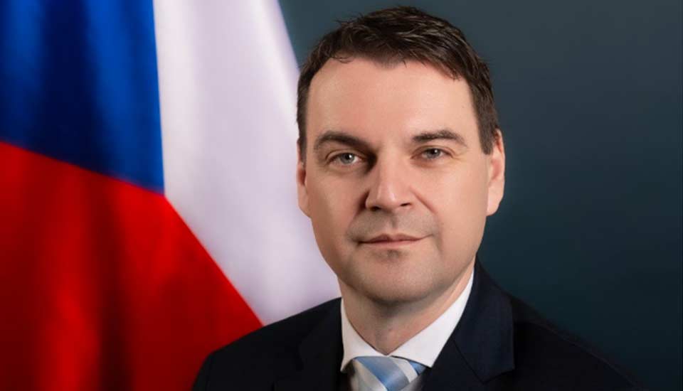 Çexiyanın xarici işlər naziri Petr Matsinka Maka Bocorişvilini Gürcüstanın Müstəqillik Günü münasibətilə təbrik edir
