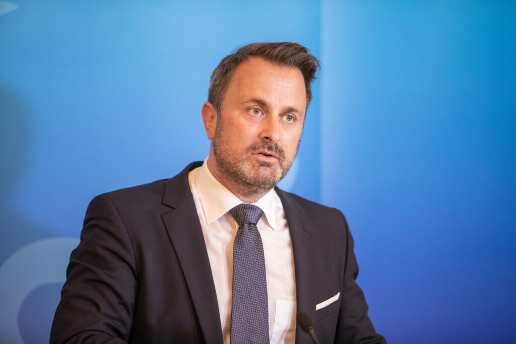 Xavier Bettel bildirib ki, Rusiya ilə danışıqlar aparmaq üçün “Nobel Sülh Mükafatına ehtiyacı olmayan” bir vasitəçi lazımdır