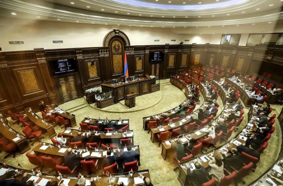 Ruling Civil Contract party secures 61 seats in Armenian Parliament, with Strong Armenia bloc taking 28 as of now