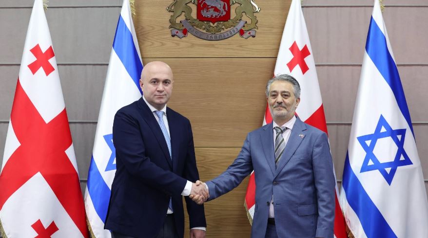 Minister of Internal Affairs meets Israeli Ambassador 