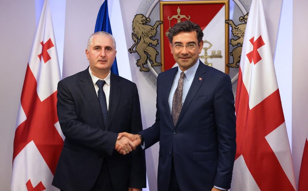 Finance Minister meets Ambassador of Turkiye