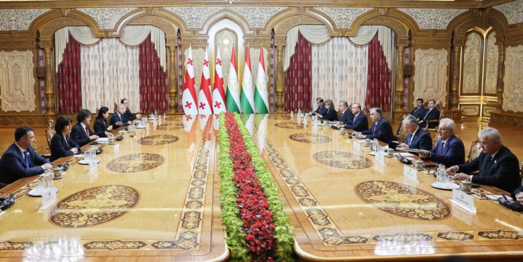 Georgia-Tajikistan Joint Communiqué: Strengthening cooperation serves interests of both countries; parties expressed interest in maintaining political contacts at all levels