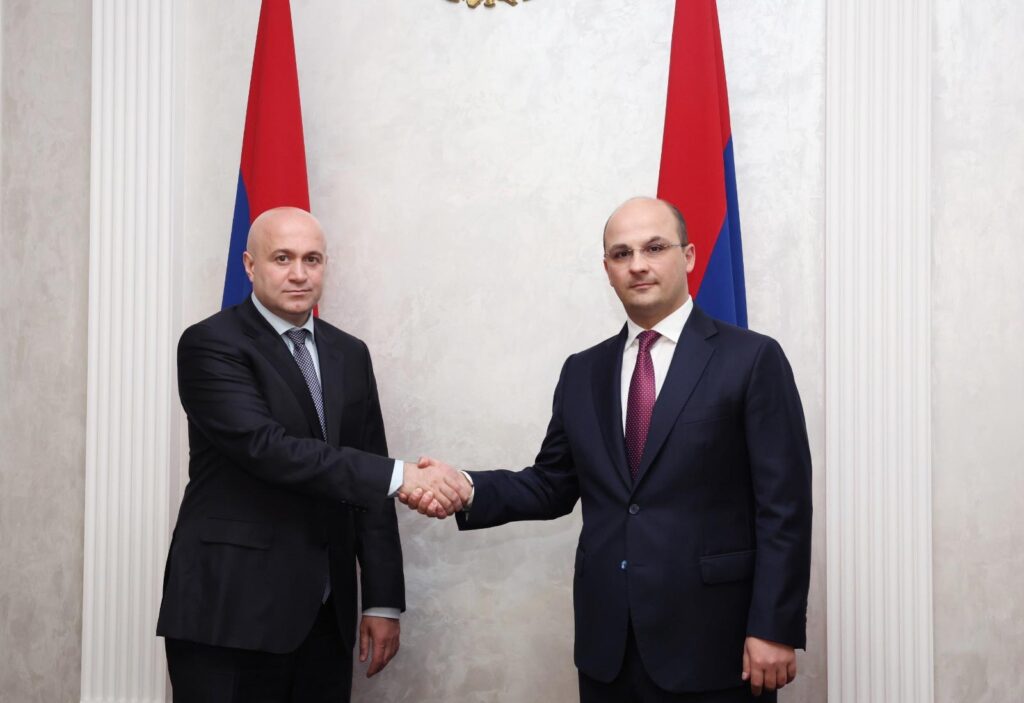 Georgian Interior Minister meets with Head of Armenia’s National Security Service