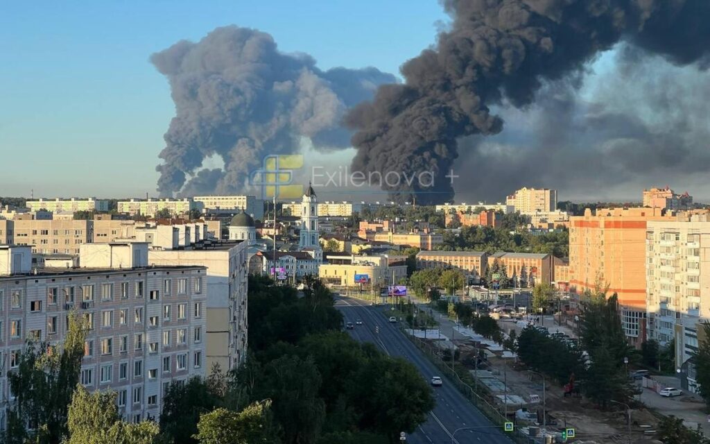 Ukrayna dronlarının hücumu nəticəsində Tambov vilayətində 7 nəfər həlak olub, 24 nəfər yaralanıb. Moskva vilayətinə hücum zamanı isə 26 nəfərin xəsarət aldığı bildirilir.